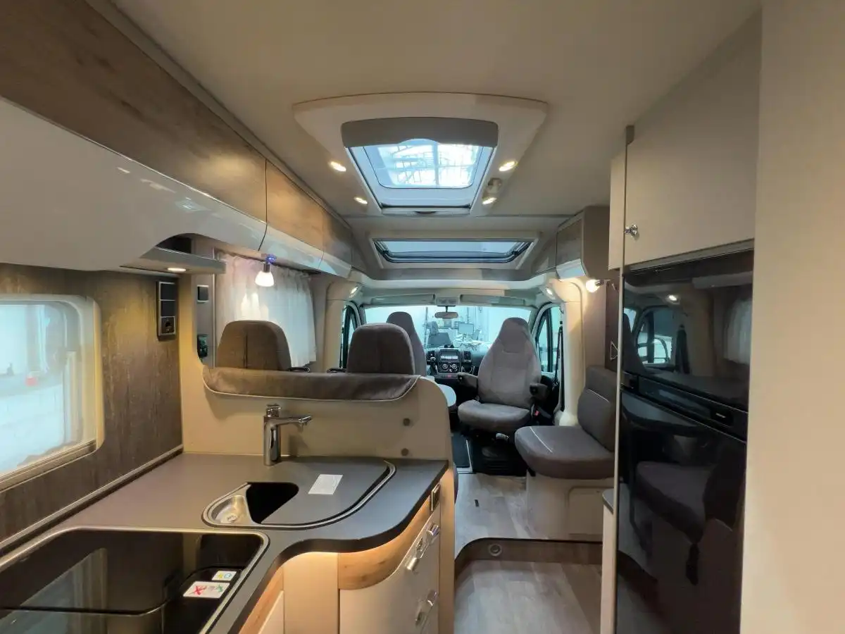 HYMER-ERIBA Exsis T 678 - Ansicht 9